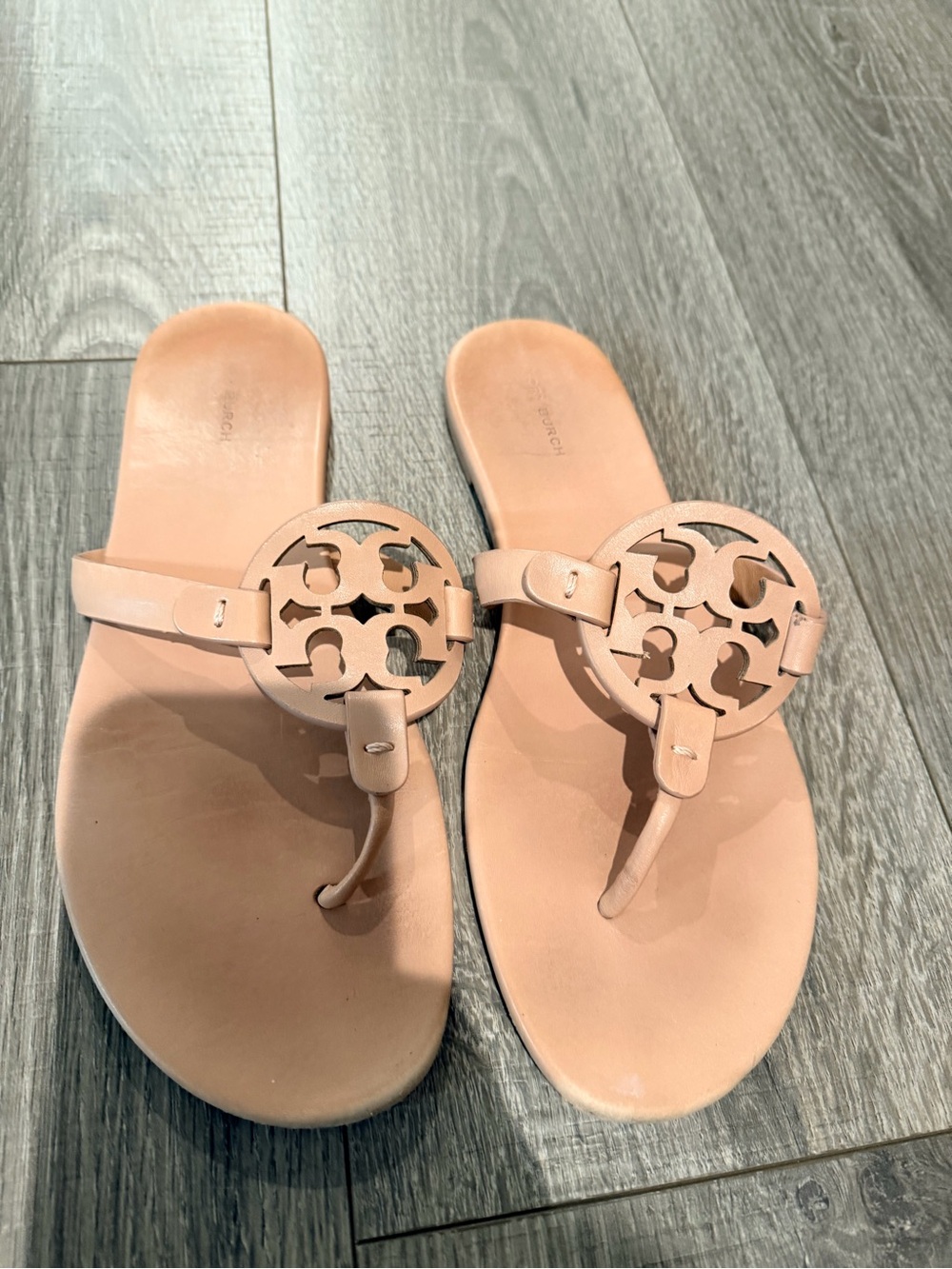 Tory Burch Women’s Leather Thong Sandals in Blush Pink